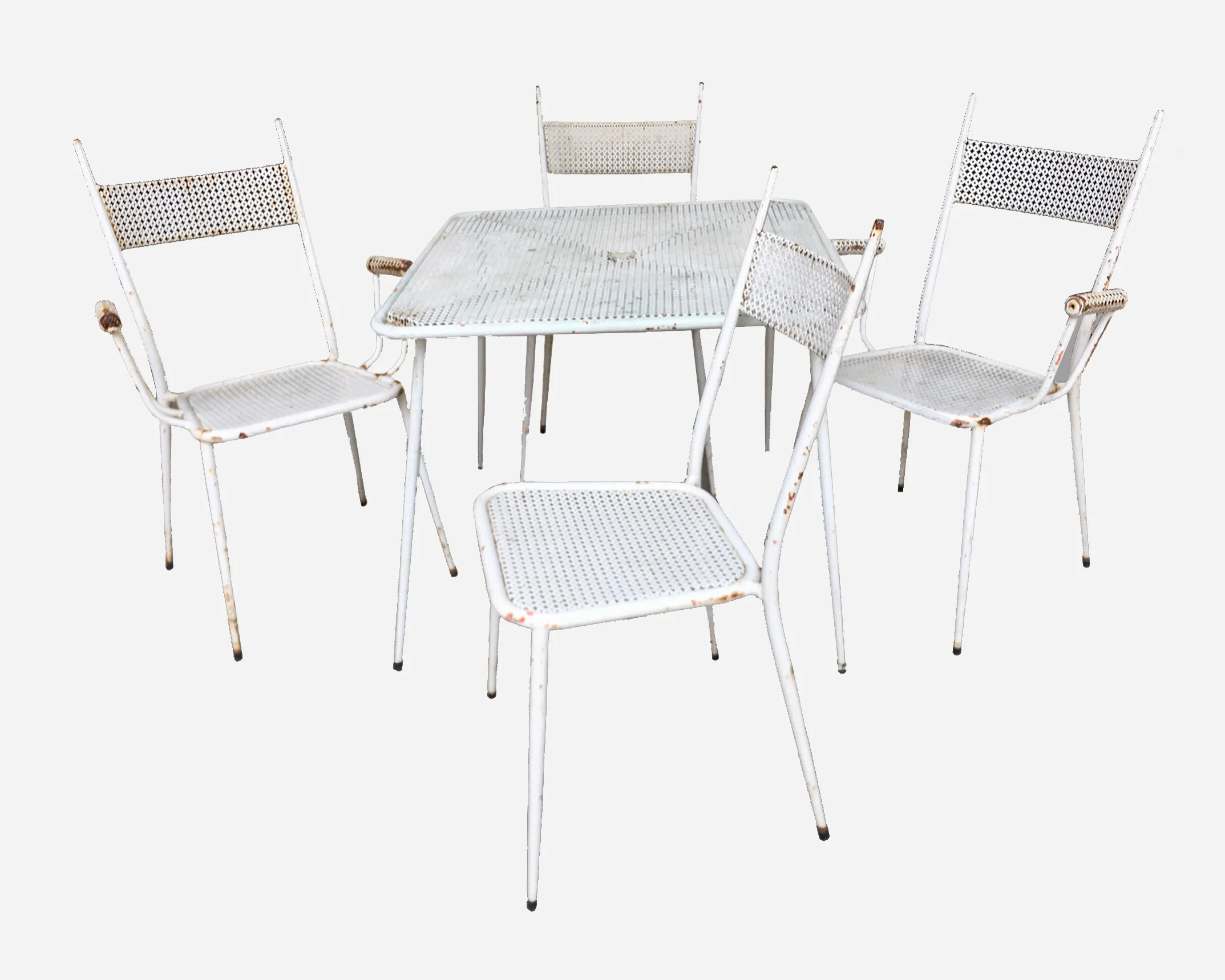 Salon de jardin 1950 en tôle perforée dans le goût de Mathieu Matégot-01