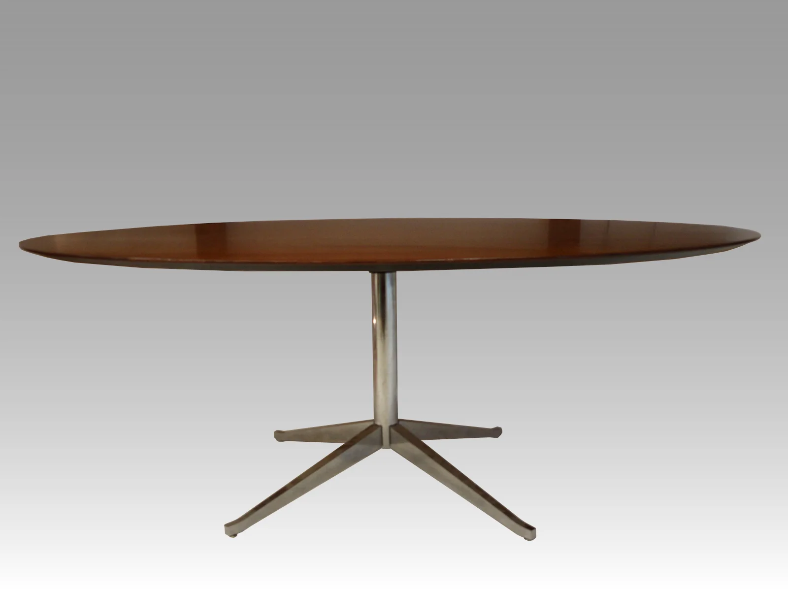Sitemapcdatahttpsmobelinfbizidtable Knoll Ovale