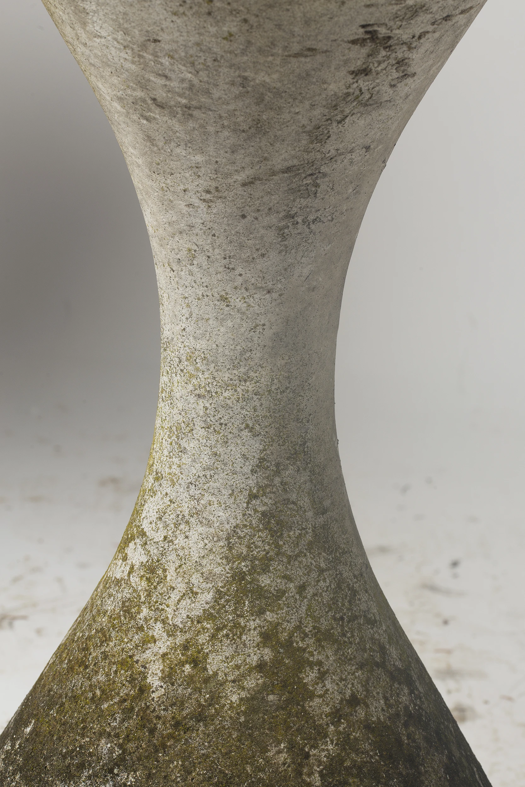 Trois jardinières Diabolo en Eternit. Willy Guhl. Suisse vers 1960-06