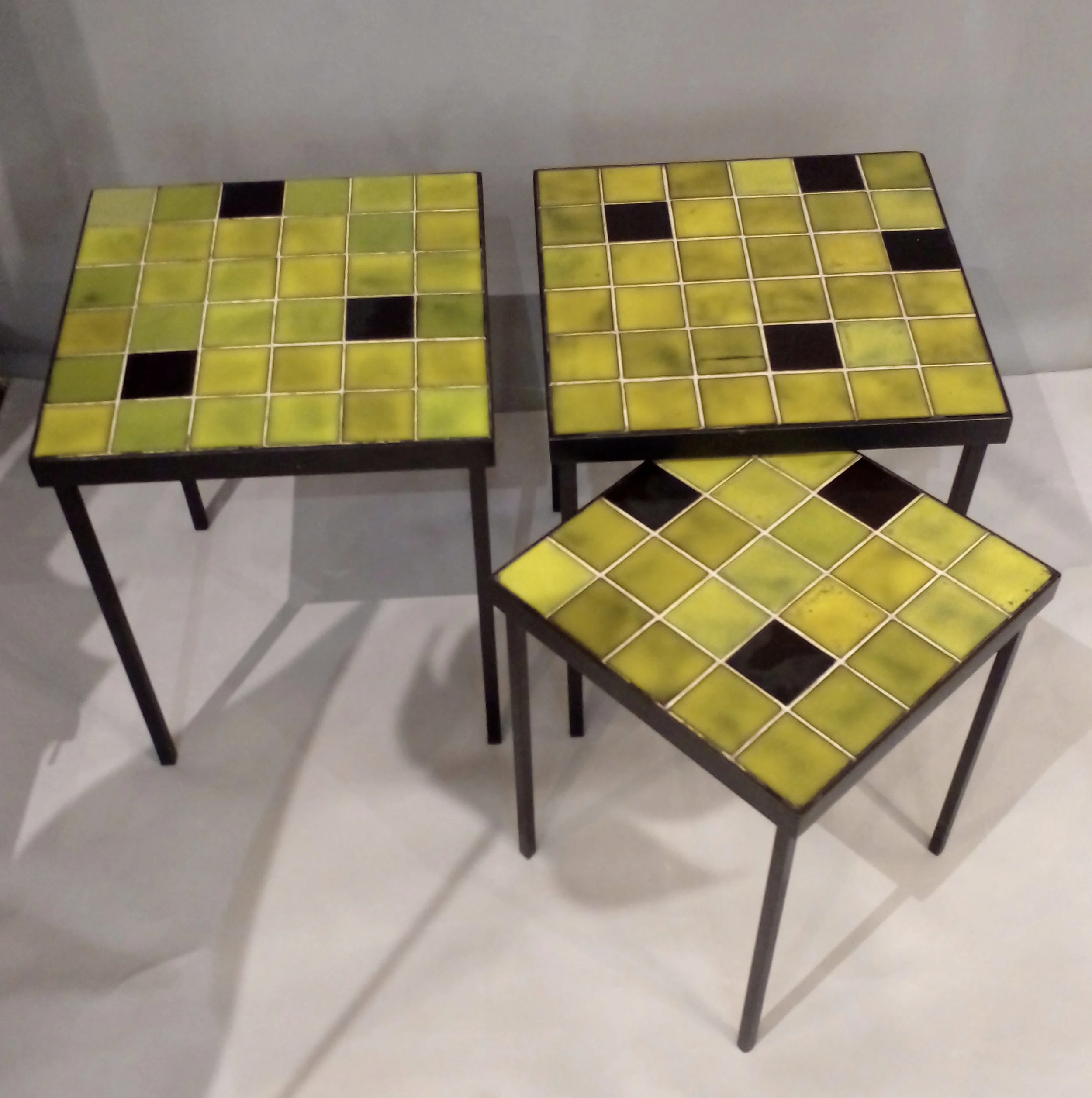 Trois tables d'appoint, Mado Jolain et René Legrand-03