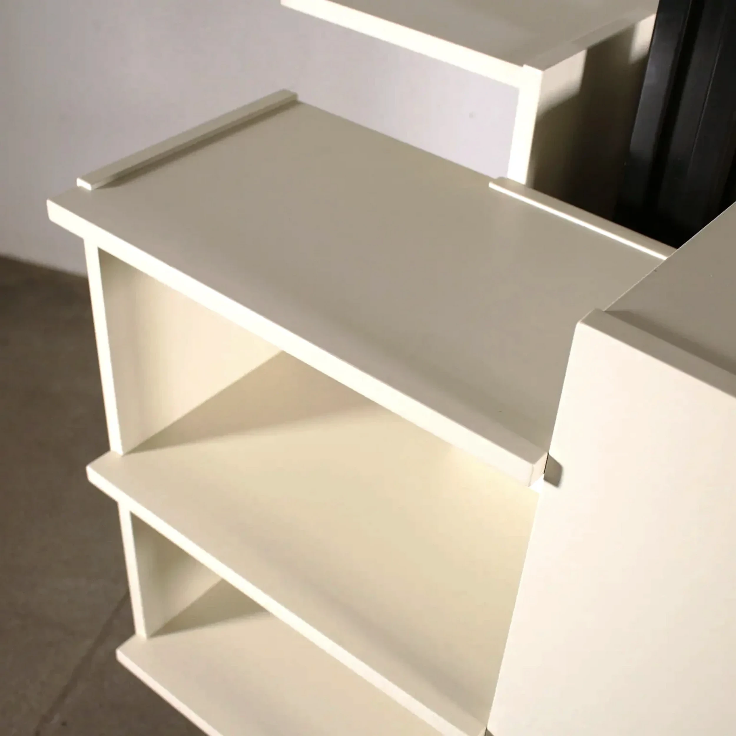 BIBLIOTHEQUE TOURNANTE CLAUDIO SALLOCHI 7