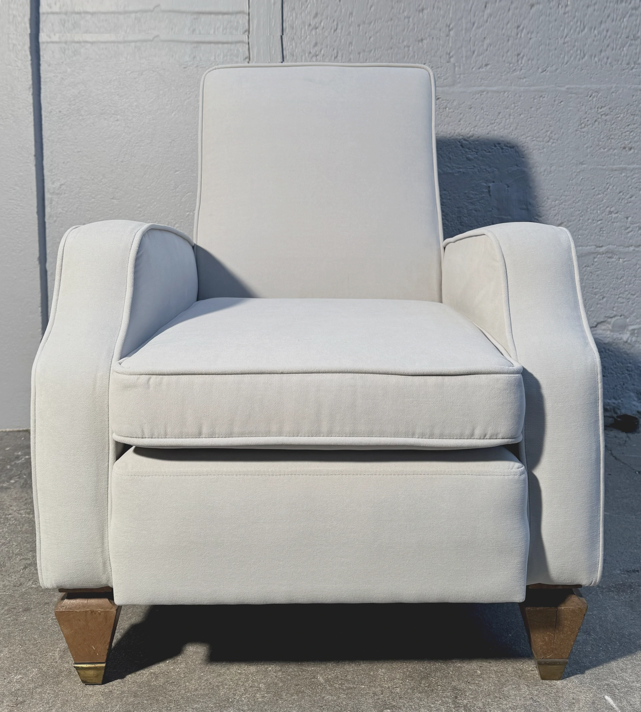 PAIRE FAUTEUILS JACQUES QUINET 2