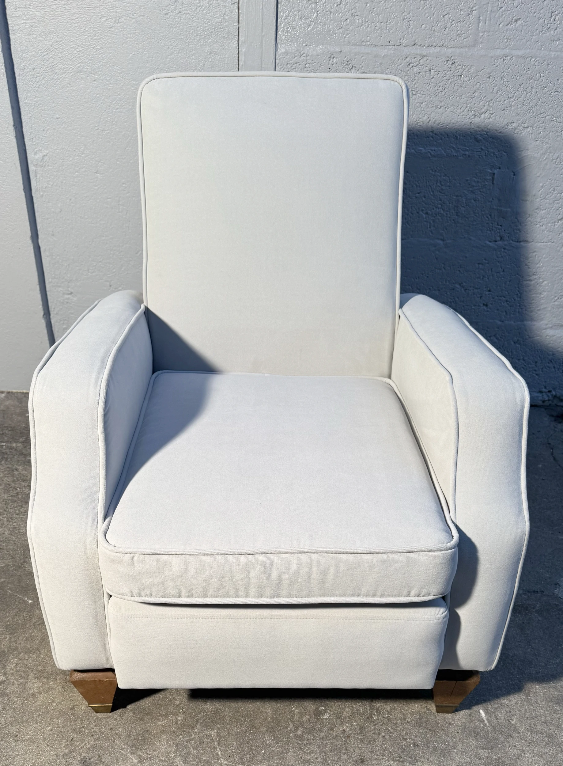 PAIRE FAUTEUILS JACQUES QUINET 3