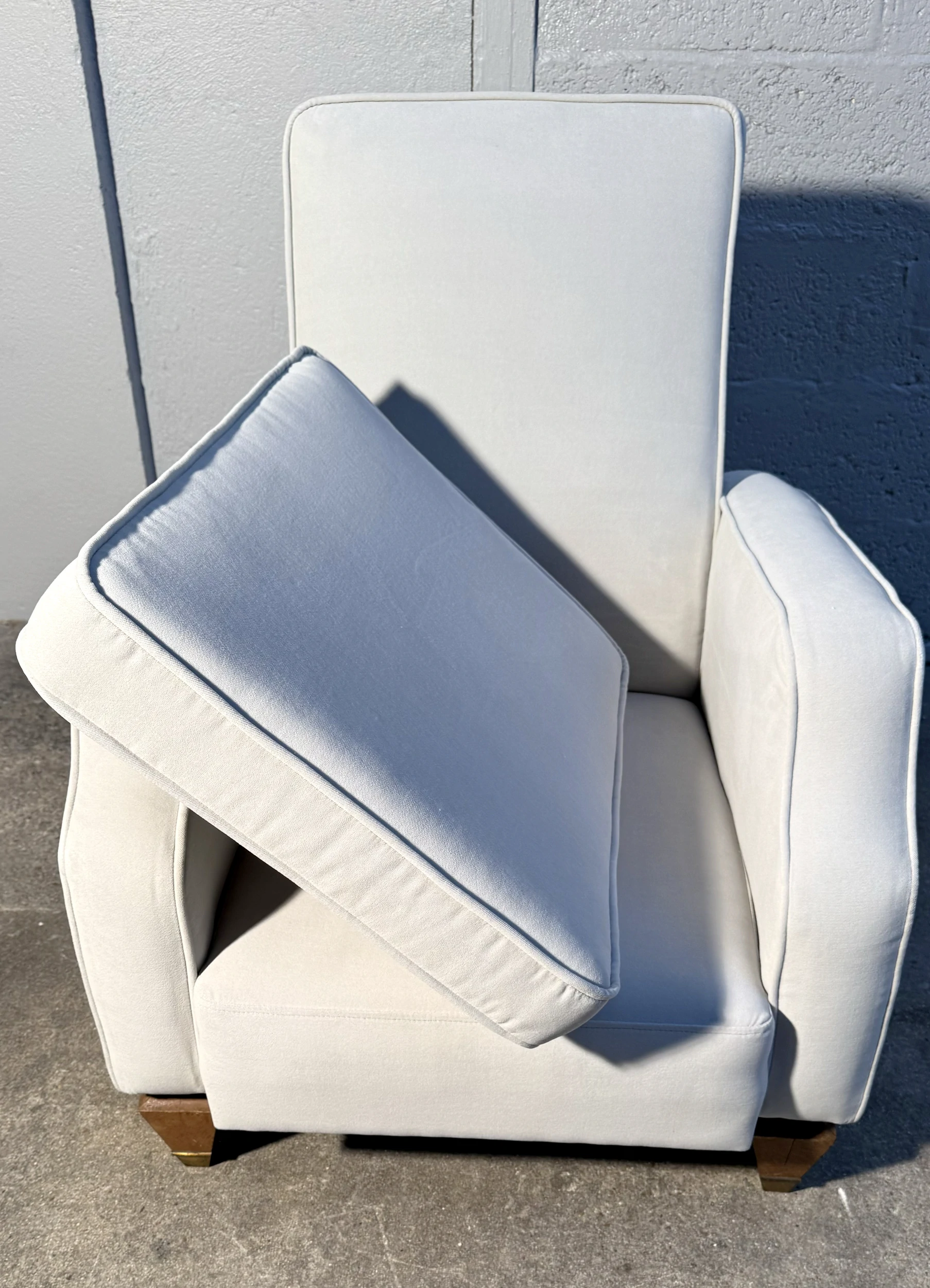 PAIRE FAUTEUILS JACQUES QUINET 7